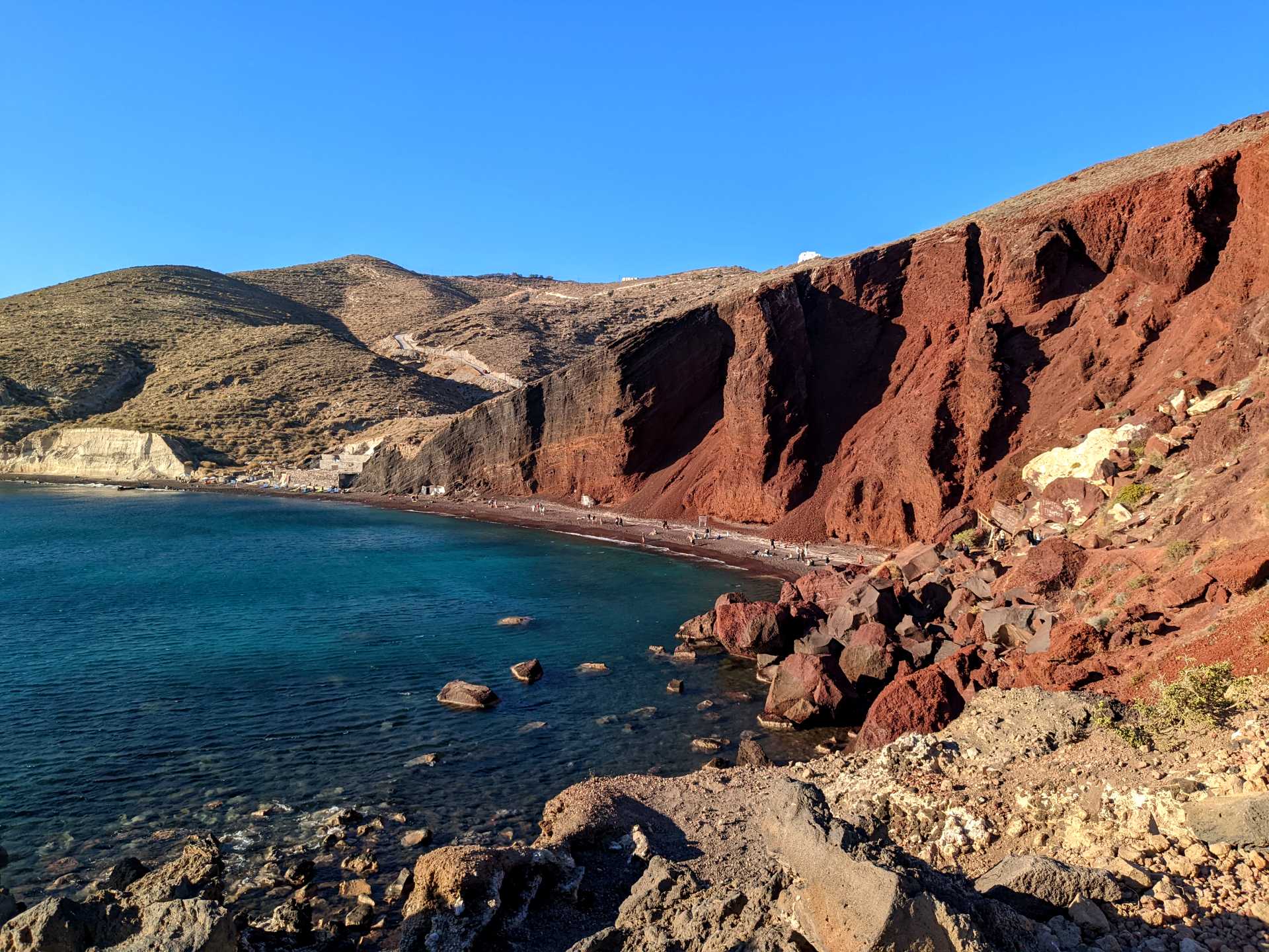 red beach santorin